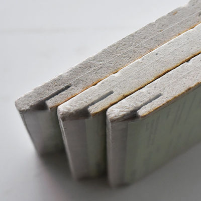 Tavolo Tavola di lana minerale 600x600mm Spessore 10mm Piastrelle acustiche di soffitto Griglia