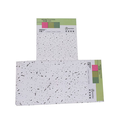 Decorazione interna Materiale insonorizzante Lana minerale Tavola acustica per soffitti