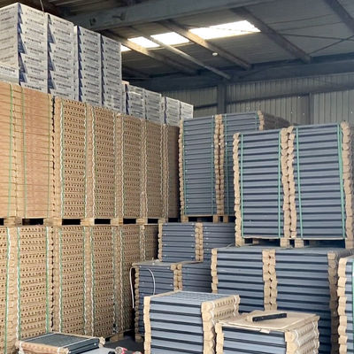 Fabbricazione a partire da fibre di cemento con superficie lucida